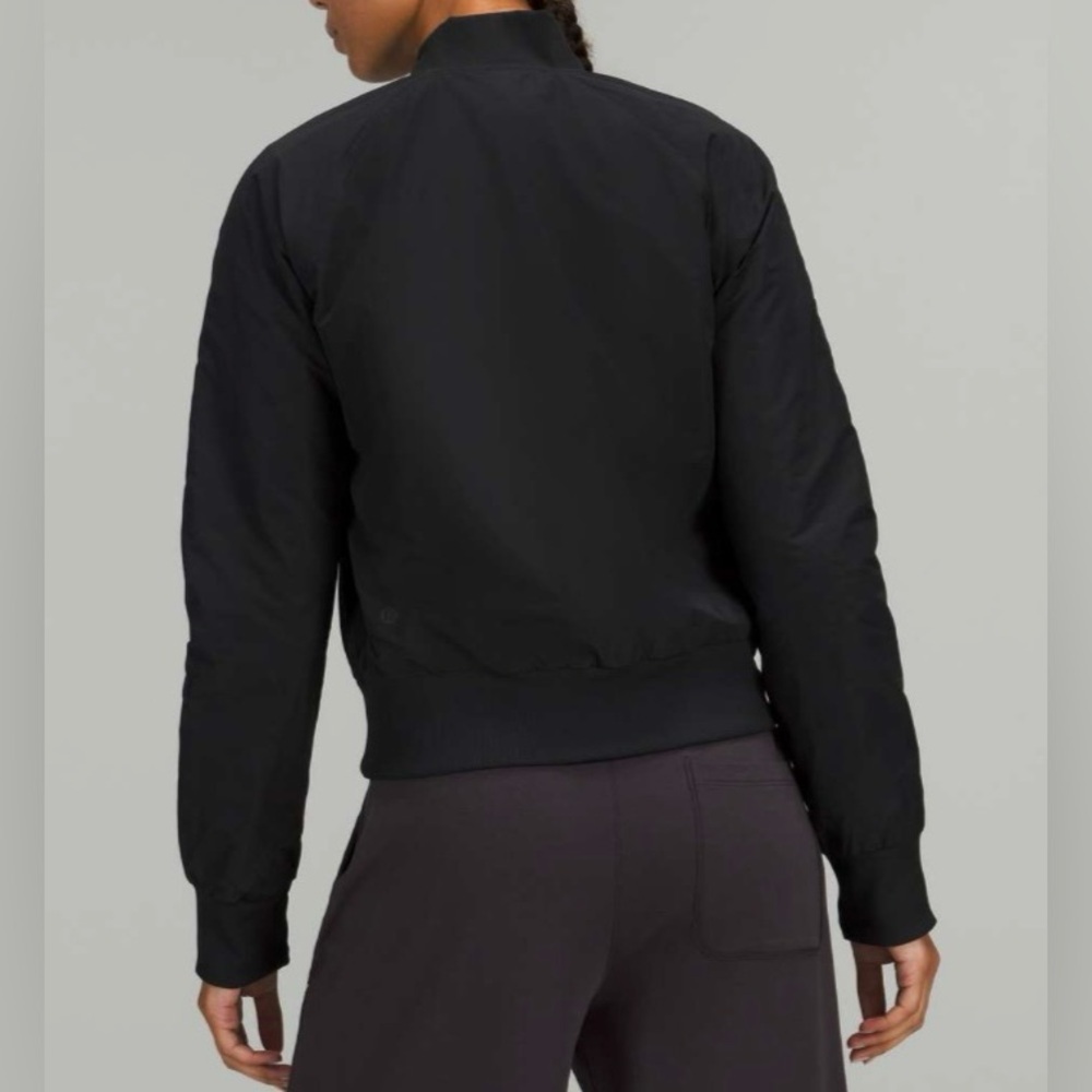 Lululemon Women’s Non-Stop Bomber Jacket. Black. Size 8. Reversible. - Picture 2 of 11